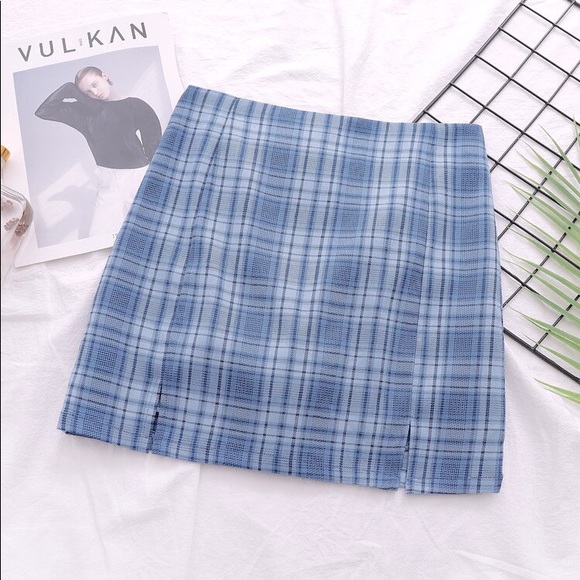 Plaid skirt - Picture 1 of 2